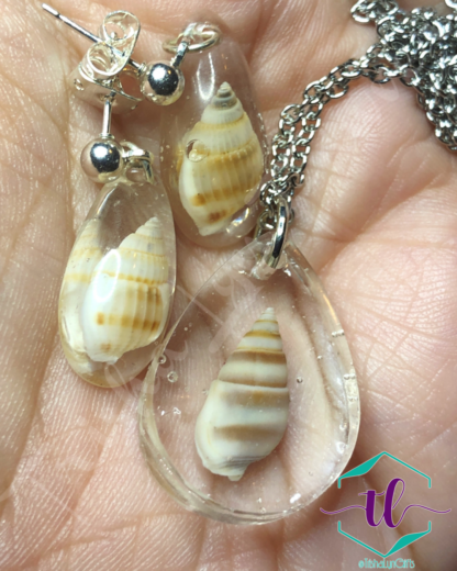 Resin Sea Shell French Hook Earrings & Necklace